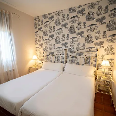 La Sierra De Monfraguee *