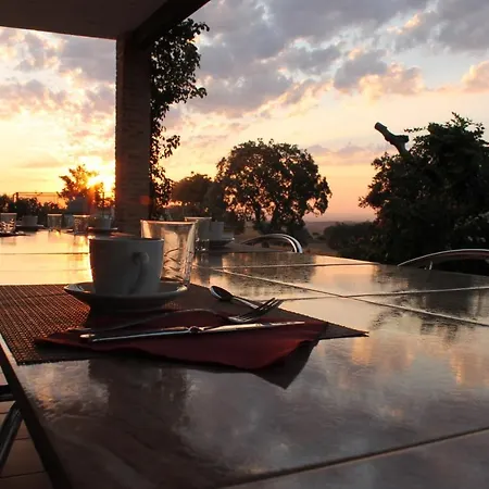 La Sierra De Monfraguee *