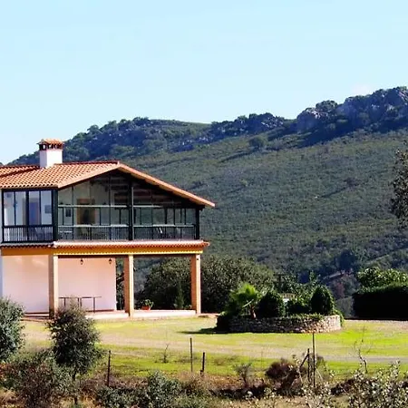 Lantställe La Sierra De Monfraguee Malpartida De Plasencia